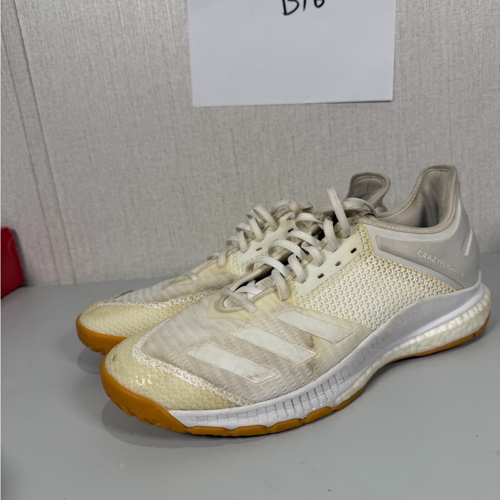 Size 9.5 - Adidas Crazyflight Xโ 3 Cloud White Gum W